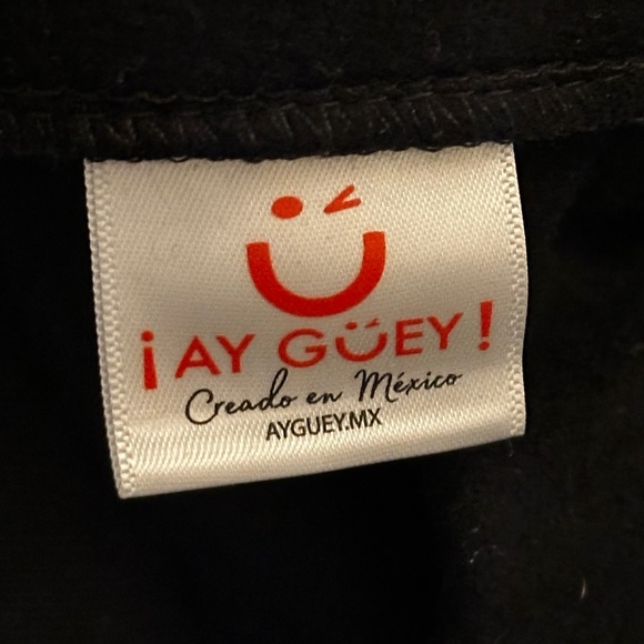 AyGuey made in Mexico full-zip sweatshirt jacket with studded skulls men’s XL - Picture 12 of 14